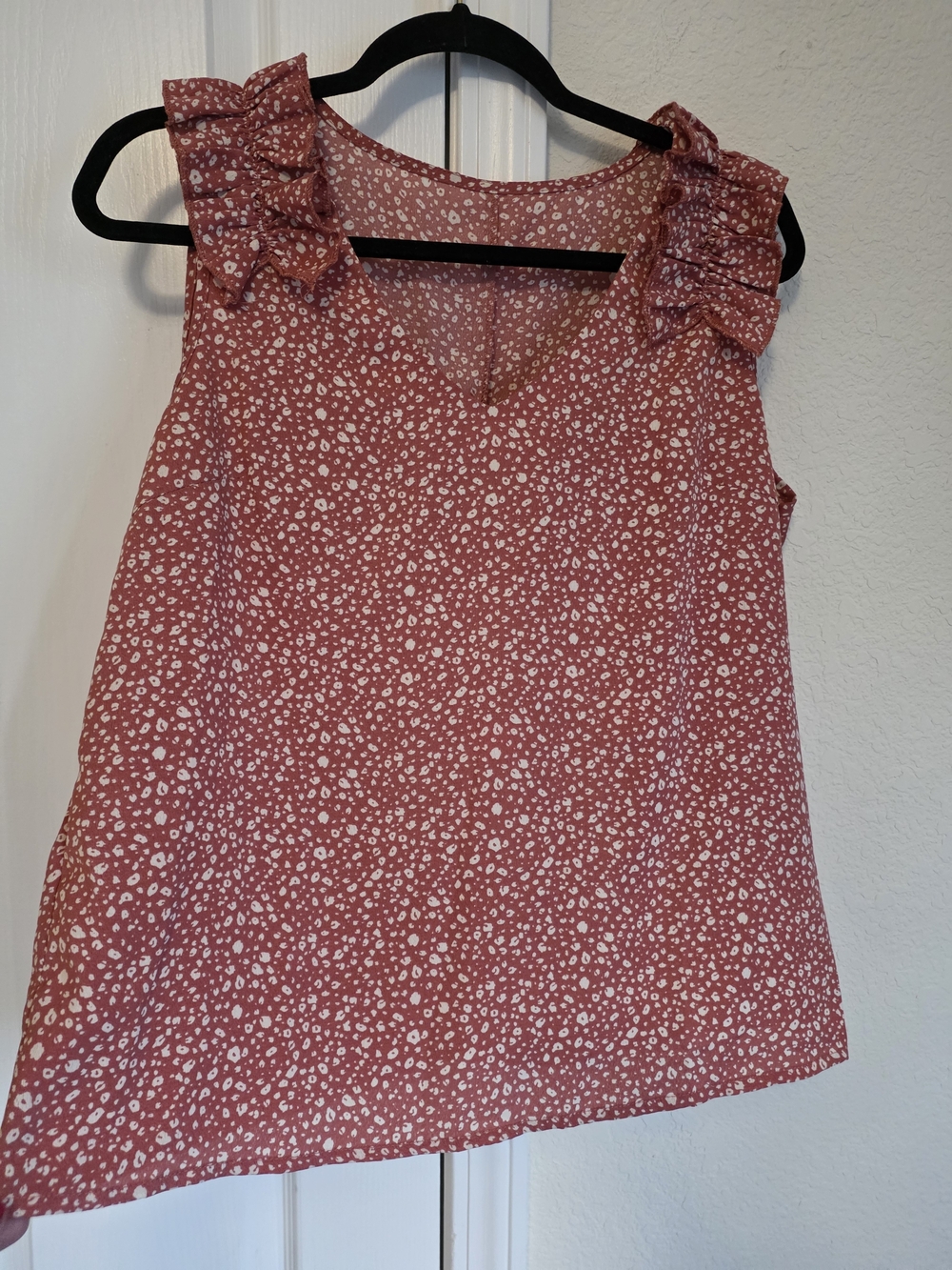 SHEIN Dusty Rose Ruffle Shoulder Printed Camisole